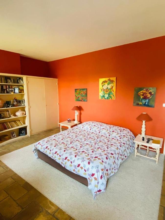 Villa Provencale Familiale Avec Piscine Гримо Екстериор снимка