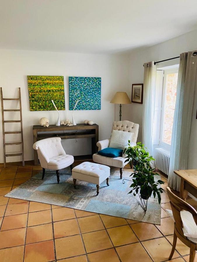 Villa Provencale Familiale Avec Piscine Гримо Екстериор снимка