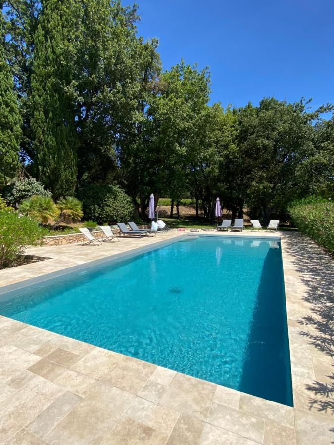 Villa Provencale Familiale Avec Piscine Гримо Екстериор снимка
